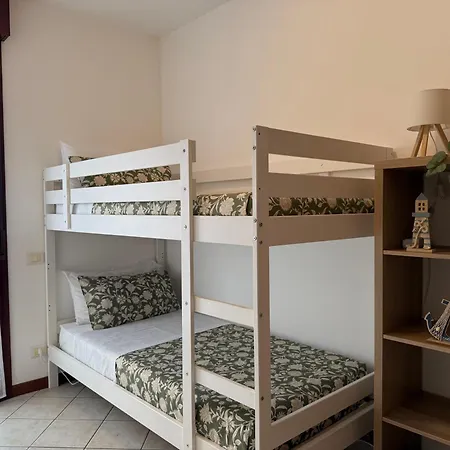Apartment Seafair